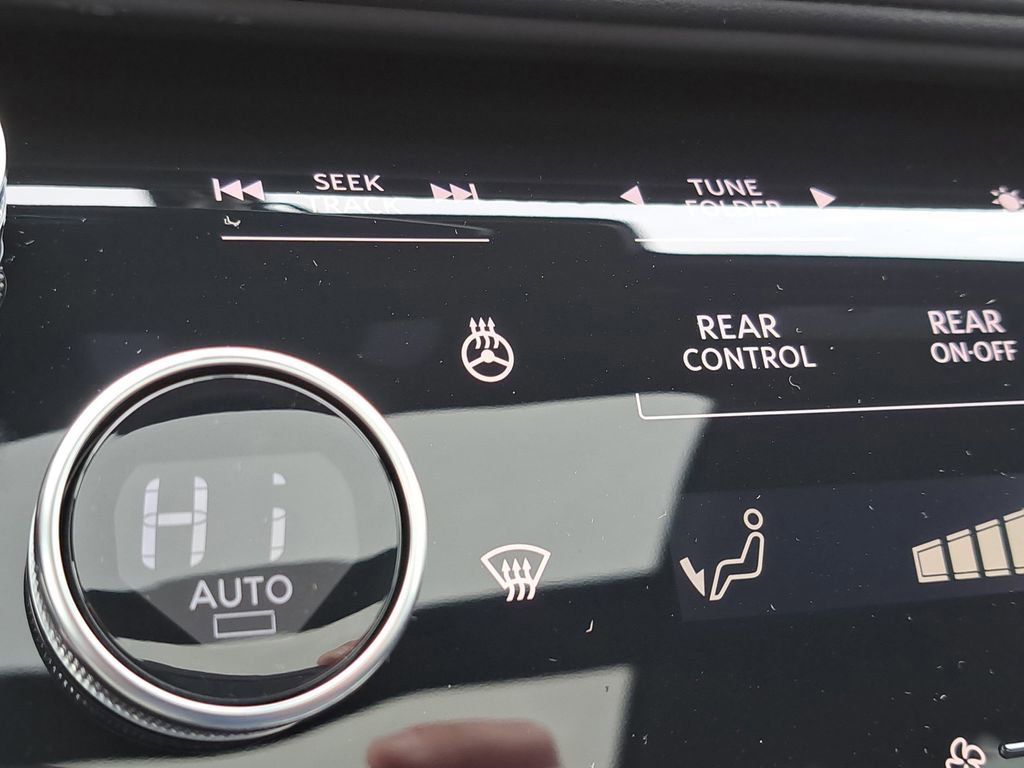 Certified 2026 INFINITI QX60 Sport w/ Dark Cargo Package image 10