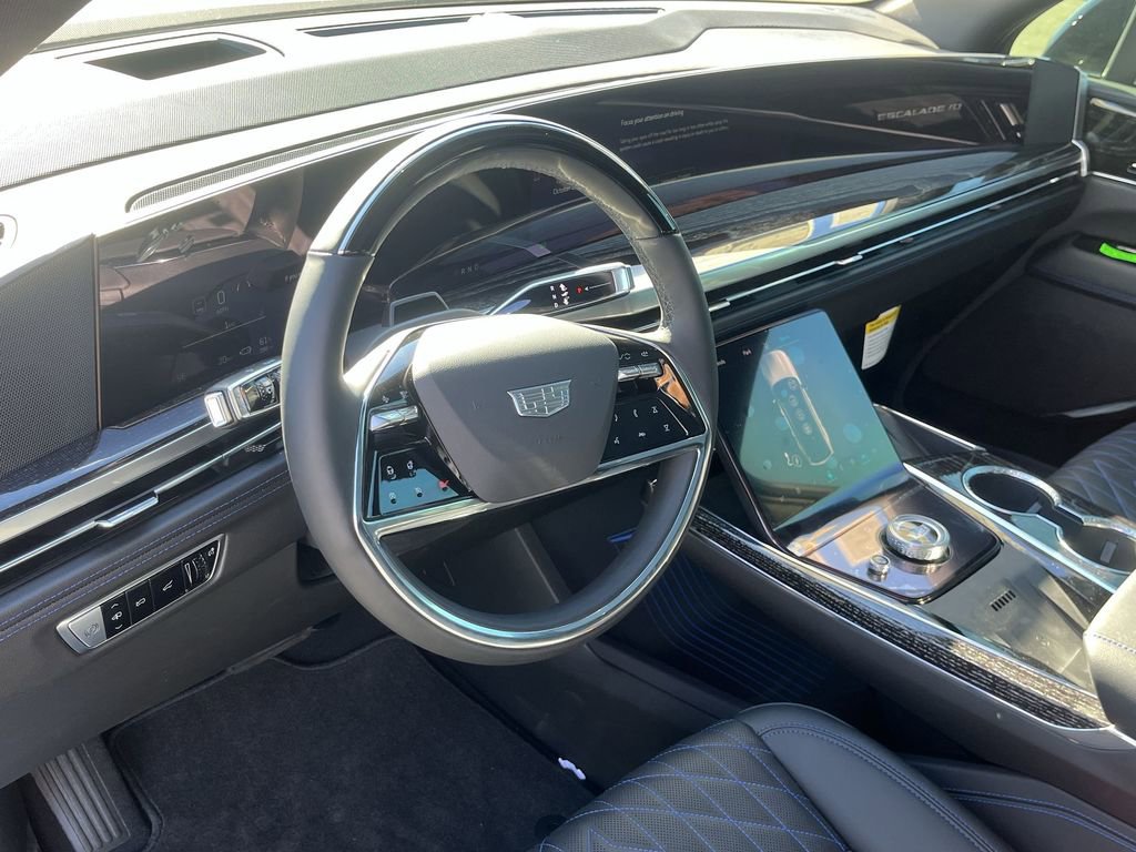 New 2026 Cadillac Escalade IQ Sport 1 w/ LPO, ONYX Package image 2