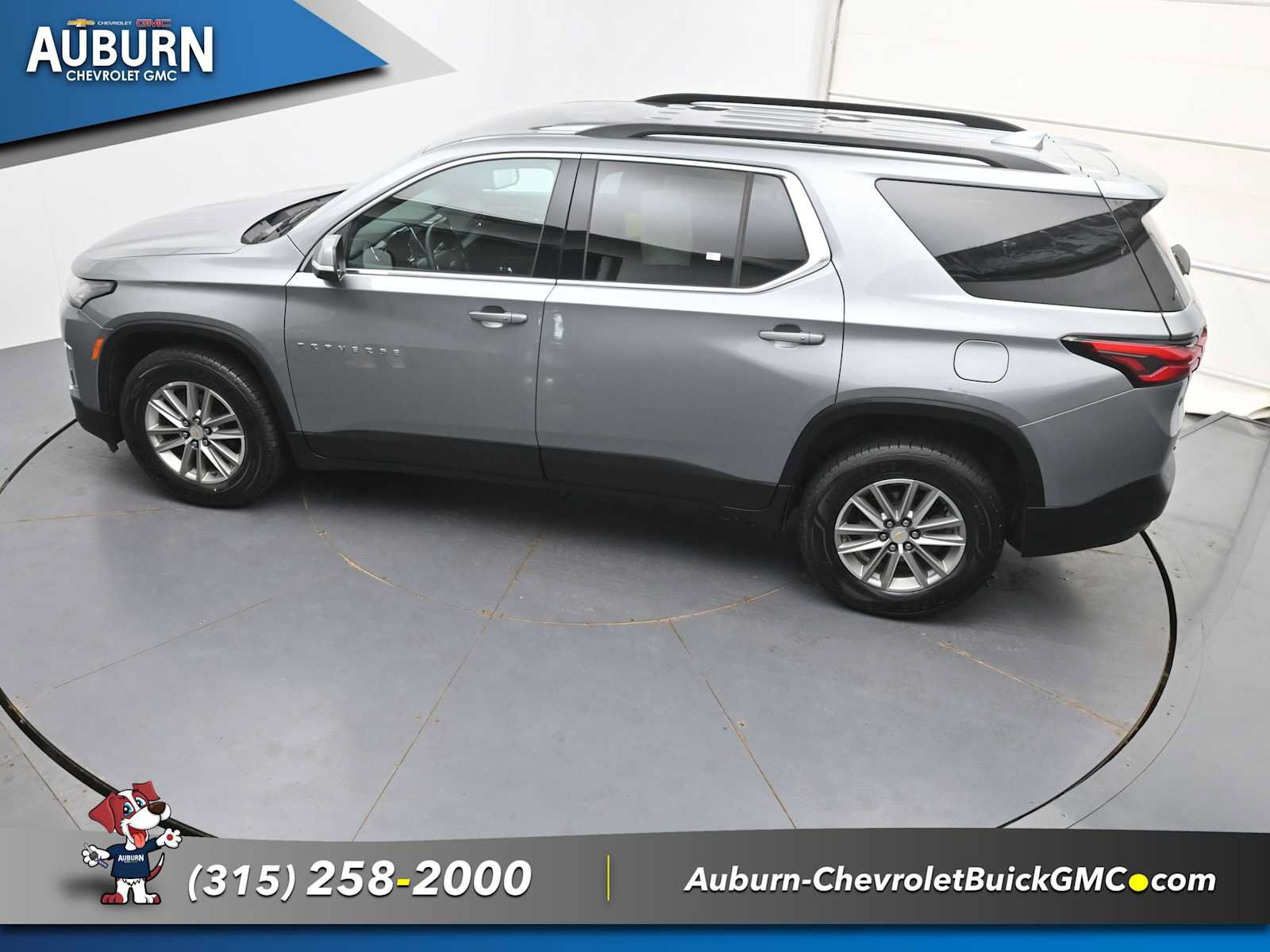 Used 2023 Chevrolet Traverse LT AWD/4WD image 31