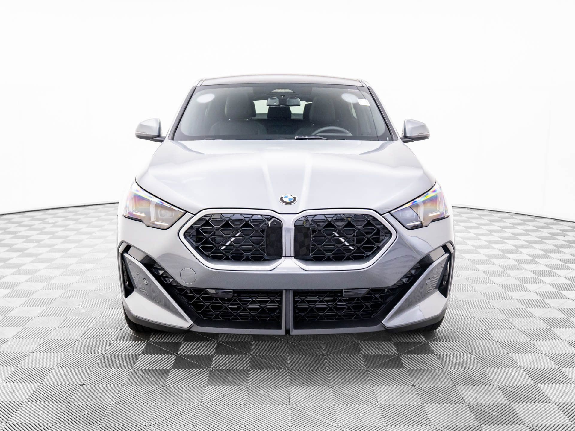 New 2026 BMW X2 xDrive28i w/ Technology Package image 8