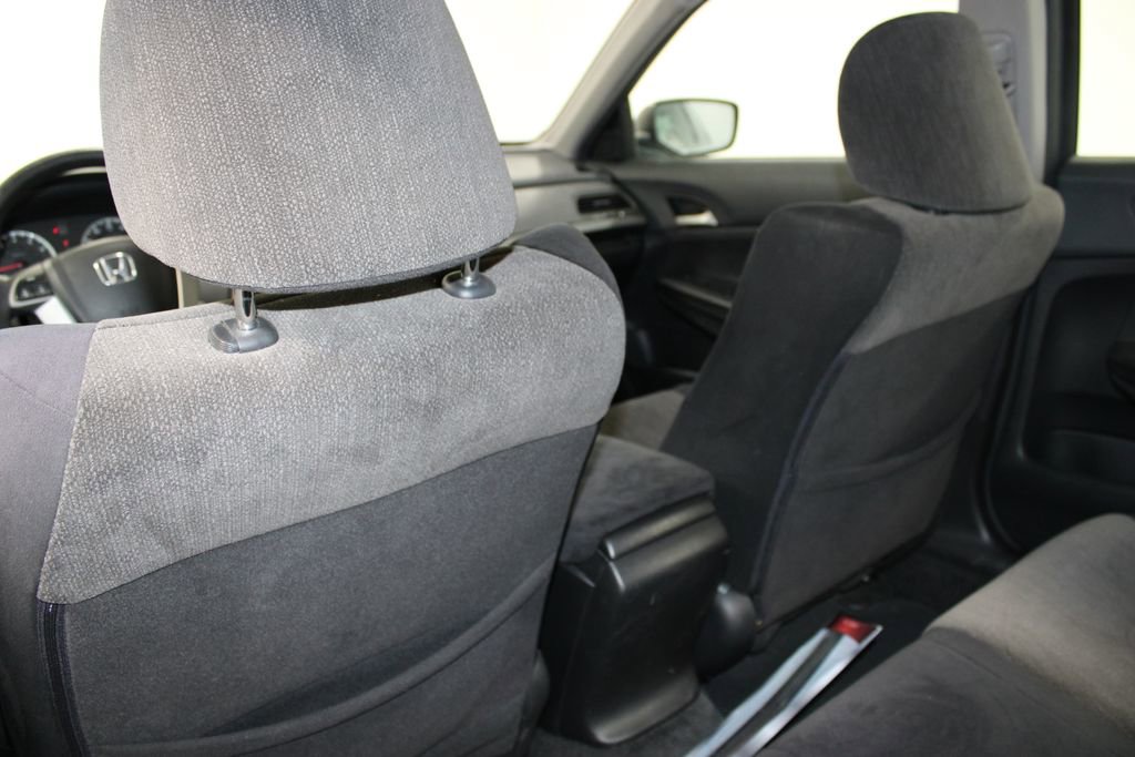 Used 2009 Honda Accord LX-P image 19