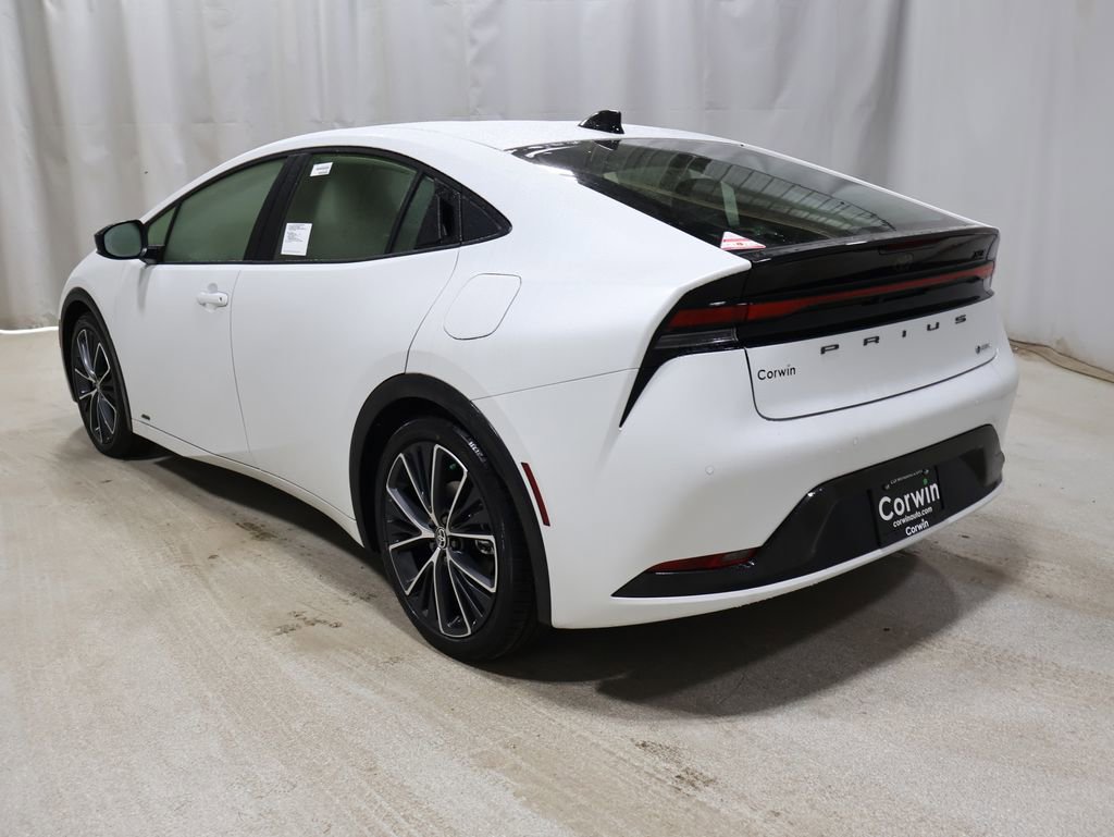 New 2026 Toyota Prius XLE image 6