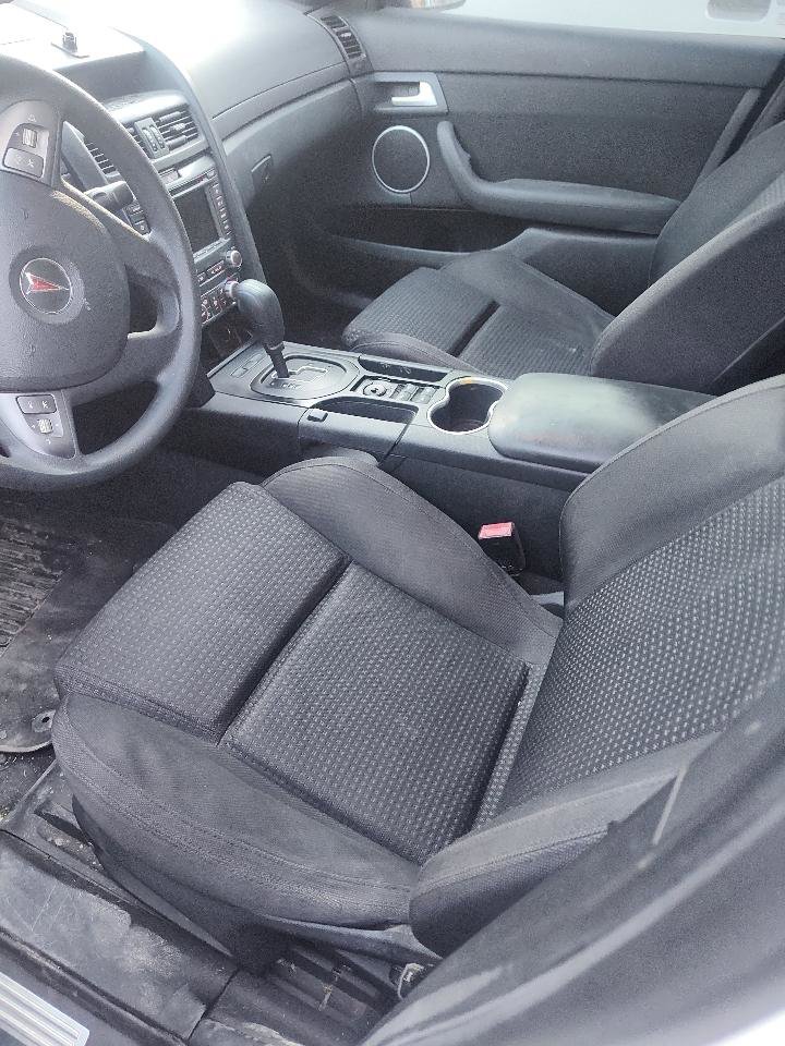 Used 2009 Pontiac G8 w/ Comfort And Sound Package image 16