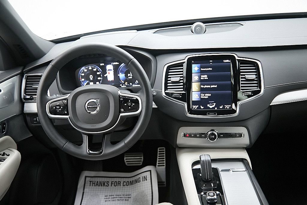 Used 2022 Volvo XC90 T8 R-Design image 30