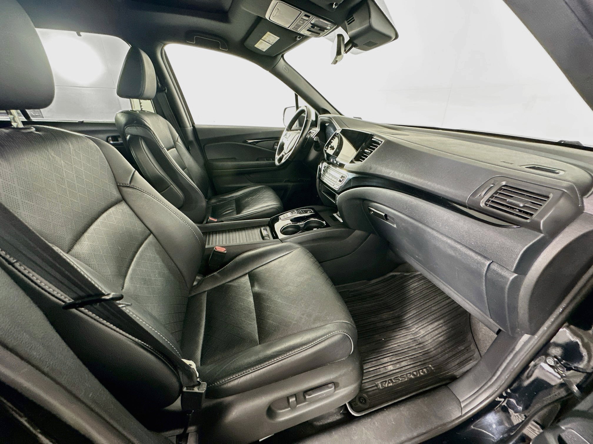 Used 2020 Honda Passport Elite image 31