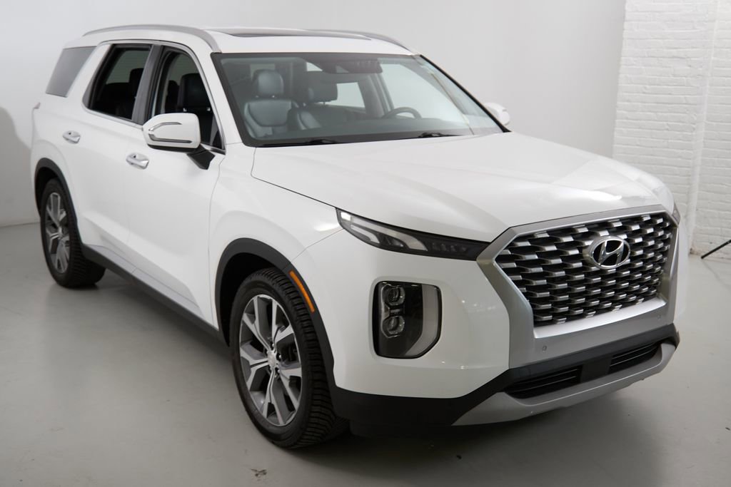Used 2022 Hyundai Palisade SEL w/ Premium Package AWD/4WD image 4