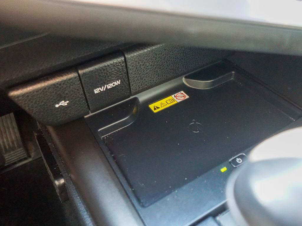Used 2022 Toyota Camry XSE image 23
