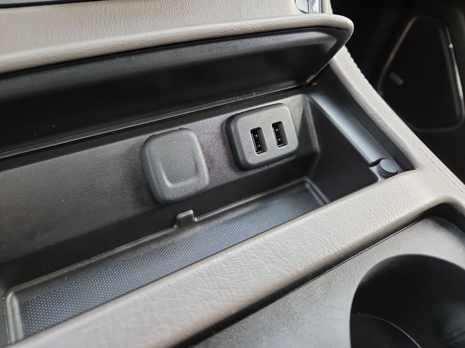 Used 2017 GMC Yukon Denali image 22