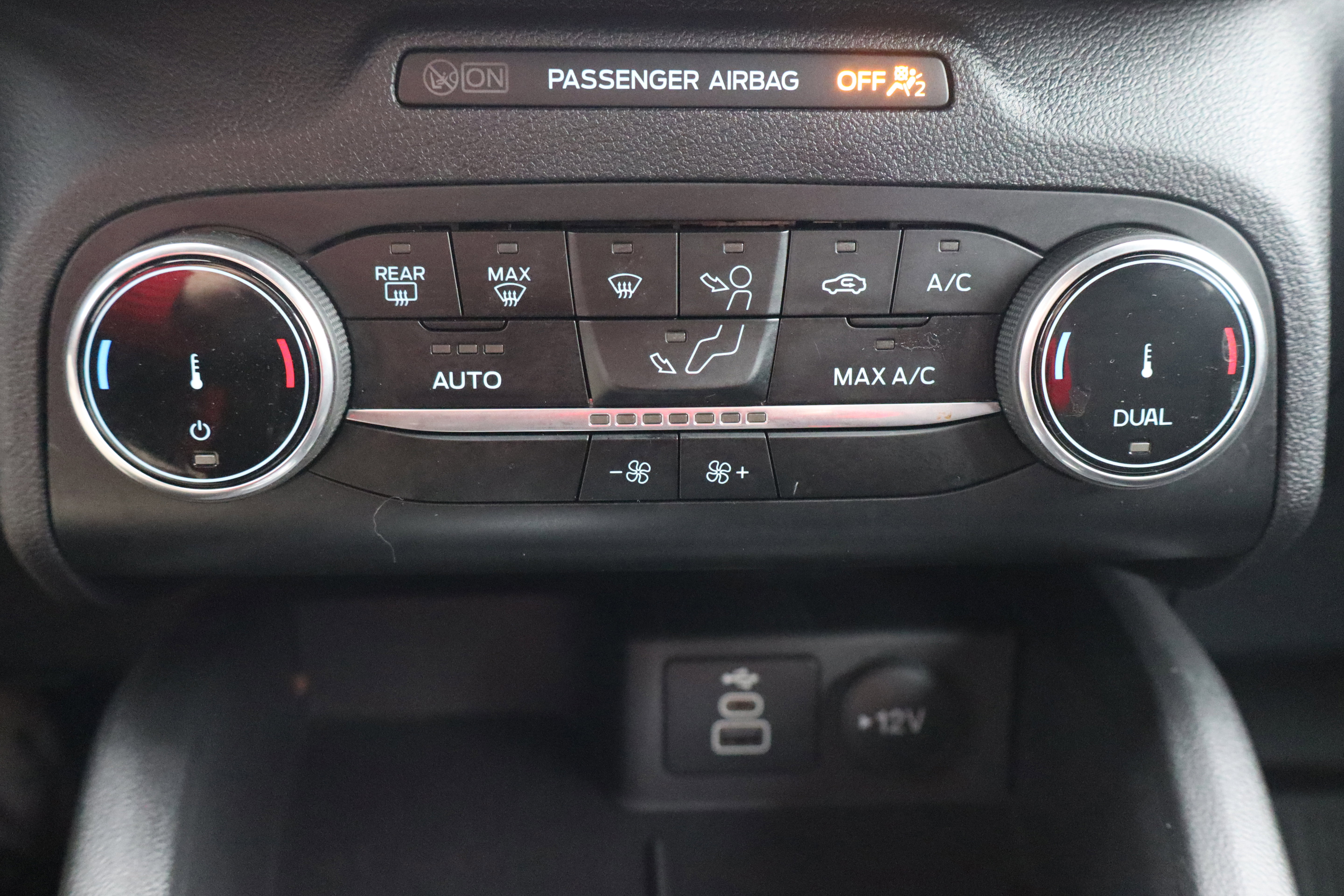 Used 2025 Ford Escape ST-Line w/ Equipment Group 301A FWD image 20