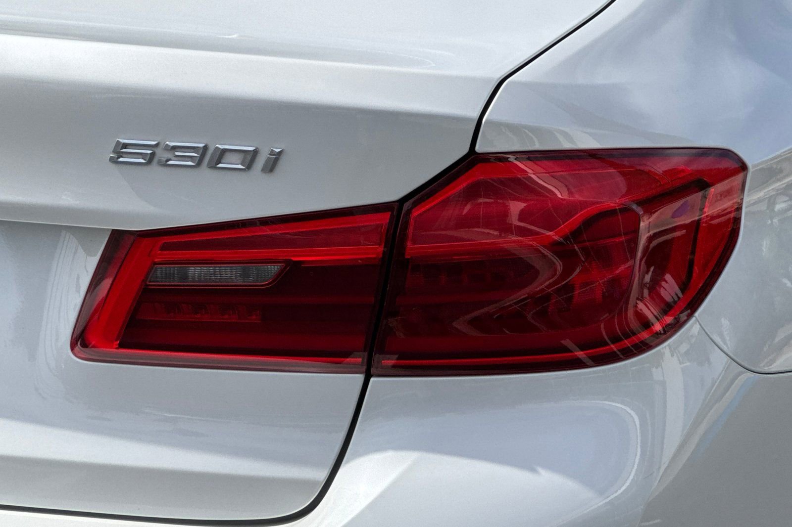 Used 2017 BMW 530i image 27