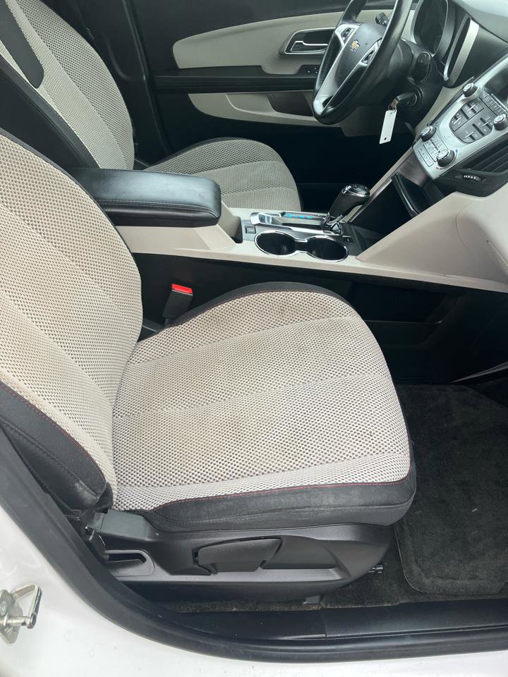 Used 2017 Chevrolet Equinox LT w/ Convenience Package image 13