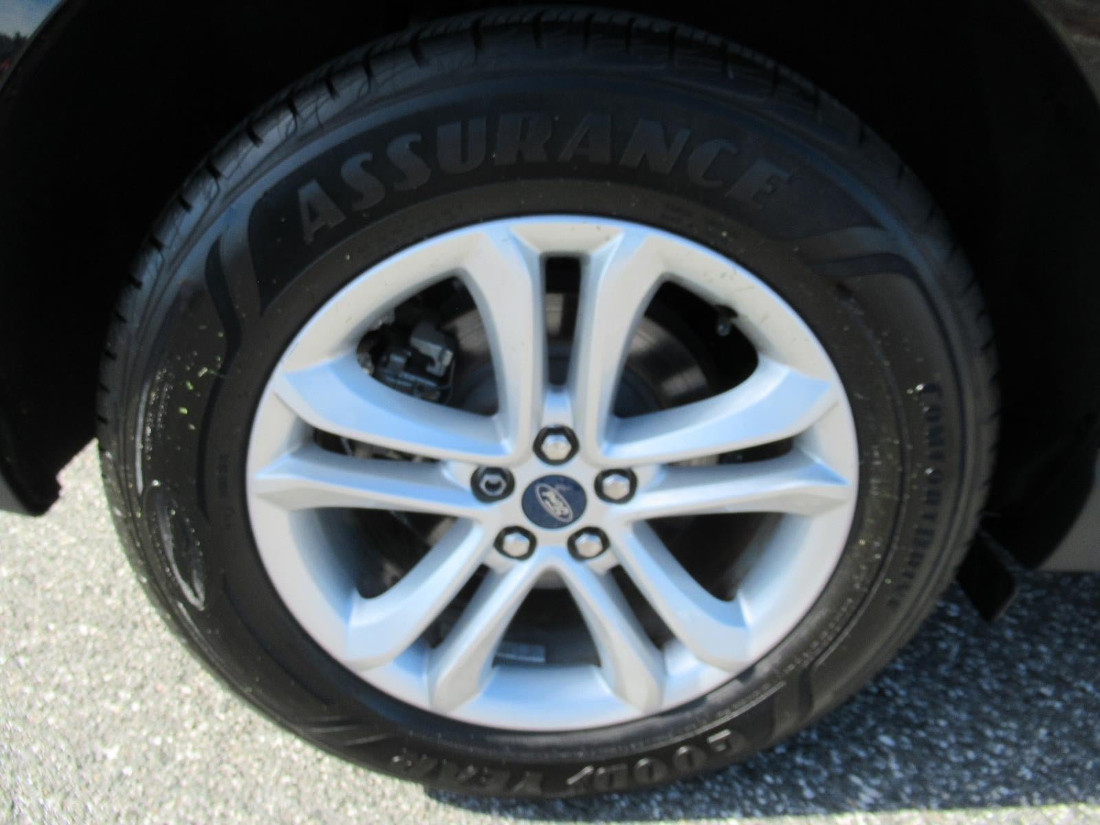Used 2020 Ford Edge SEL w/ Convenience Package AWD/4WD image 9