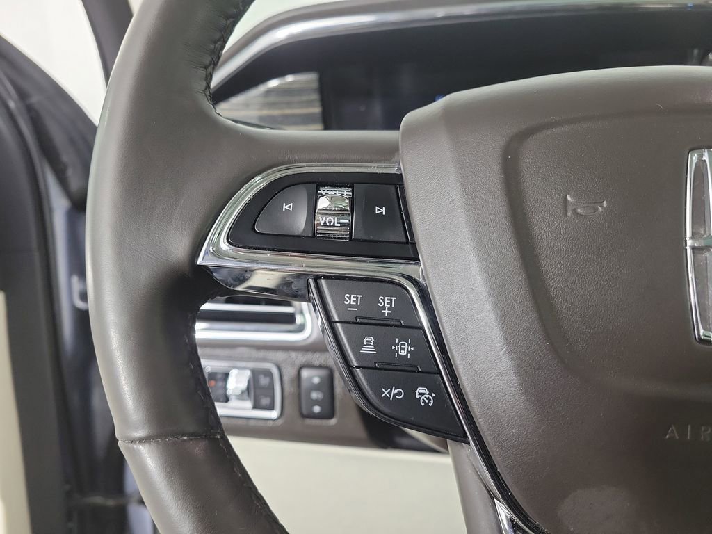 Used 2022 Lincoln Navigator Black Label image 20