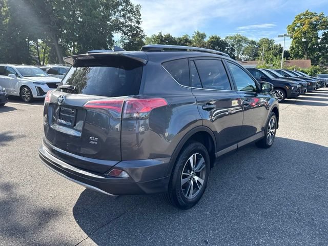 Used 2018 Toyota RAV4 XLE w/ Plus Extra Value Package AWD/4WD image 6