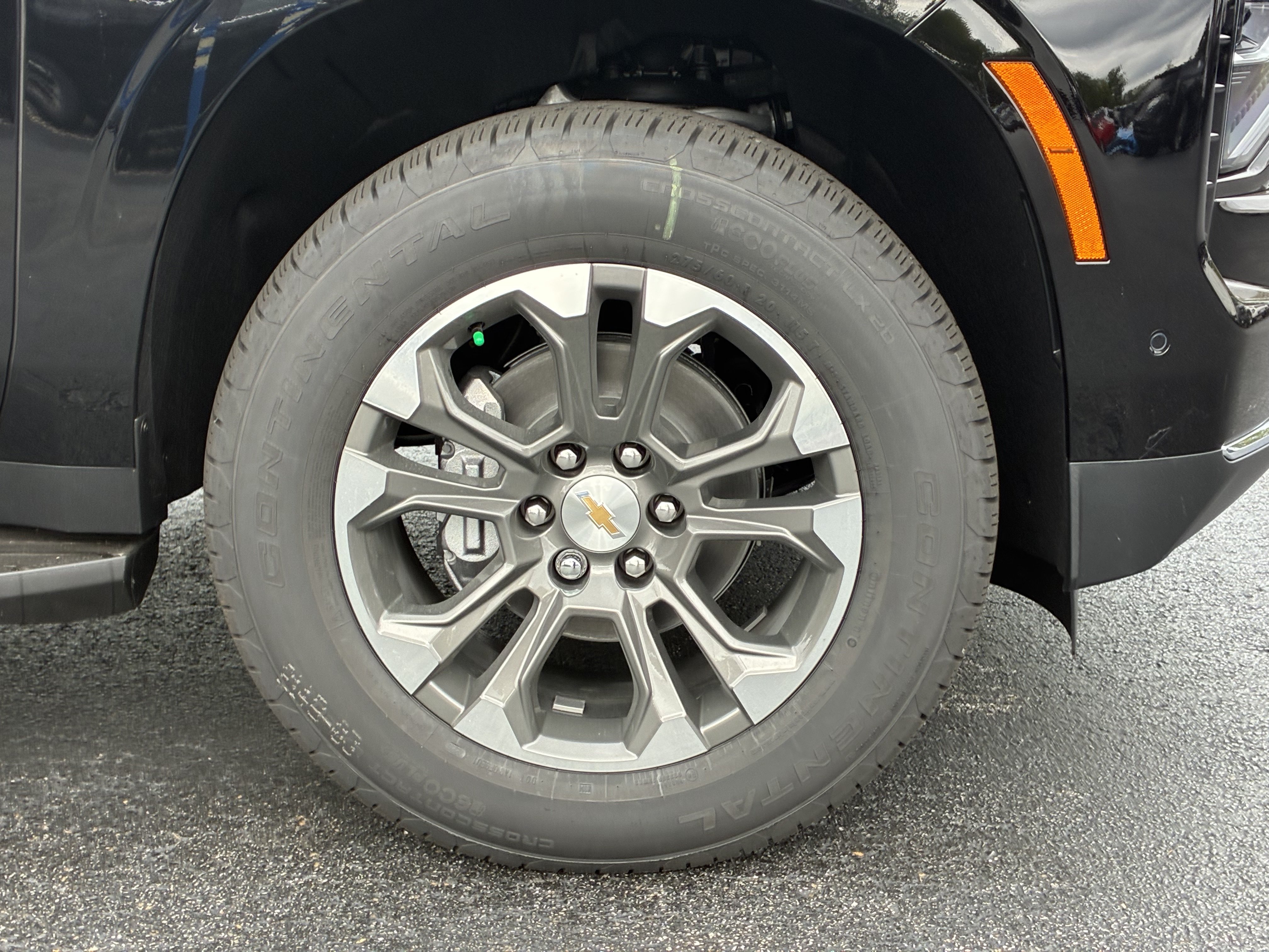 New 2027 Chevrolet Suburban LS w/ Max Trailering Package RWD image 6