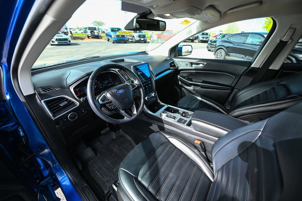 Certified 2024 Ford Edge SEL w/ Convenience Package AWD/4WD image 19
