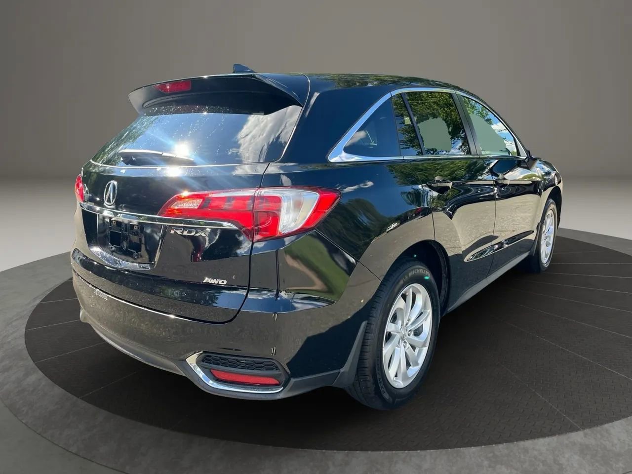 Used 2016 Acura RDX AWD image 5