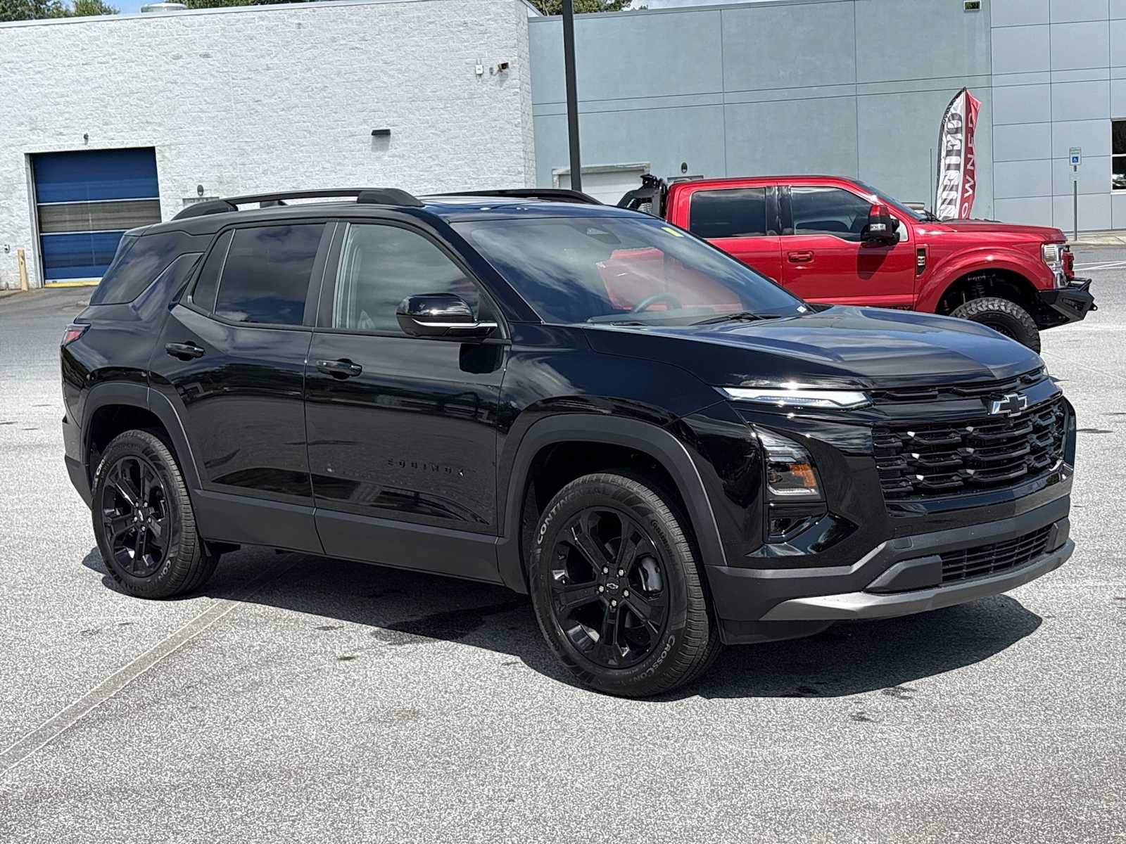 New 2027 Chevrolet Equinox LT w/ Convenience Package II AWD/4WD image 4
