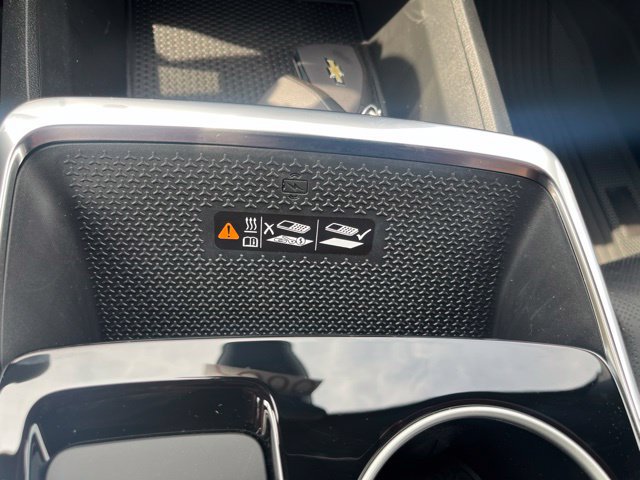New 2027 Chevrolet Equinox LT w/ Convenience Package II FWD image 30