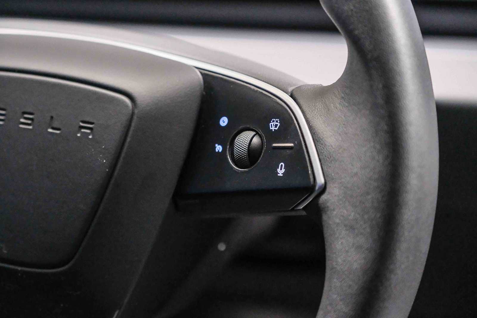 Used 2024 Tesla Model 3 Standard Range RWD image 16