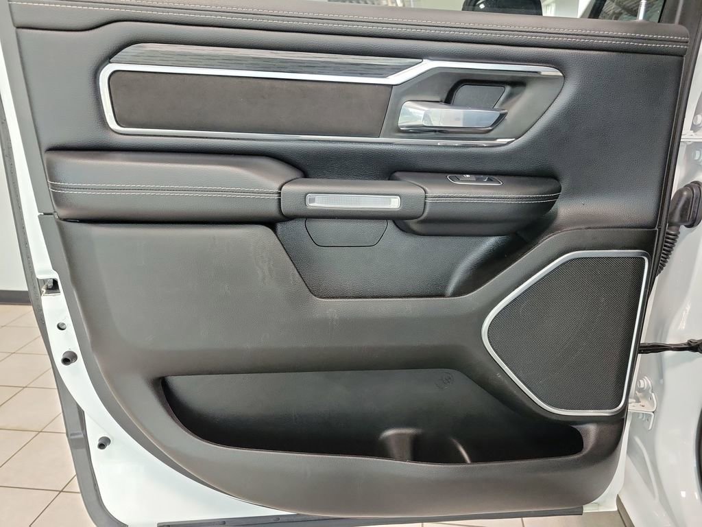 Used 2024 RAM 1500 Laramie image 28