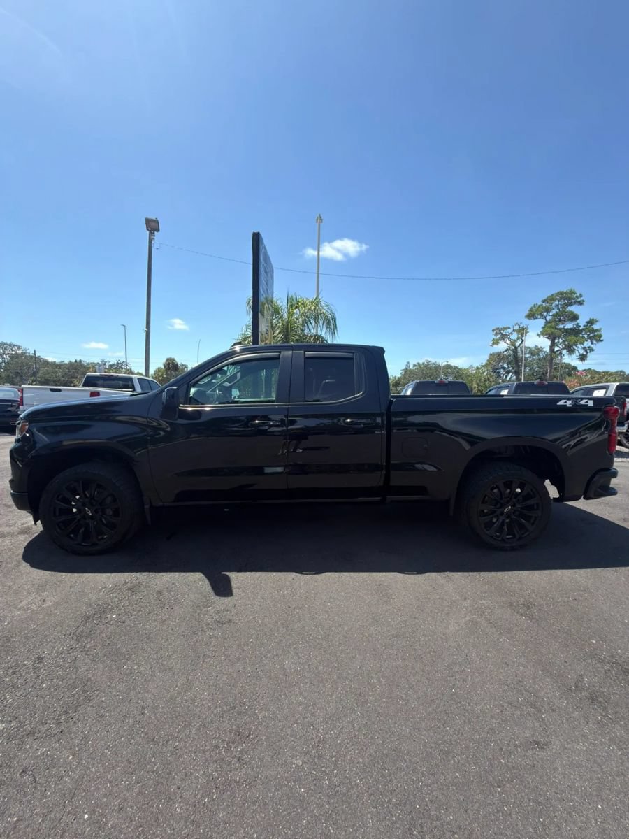 Used 2022 Chevrolet Silverado 1500 RST AWD/4WD image 8
