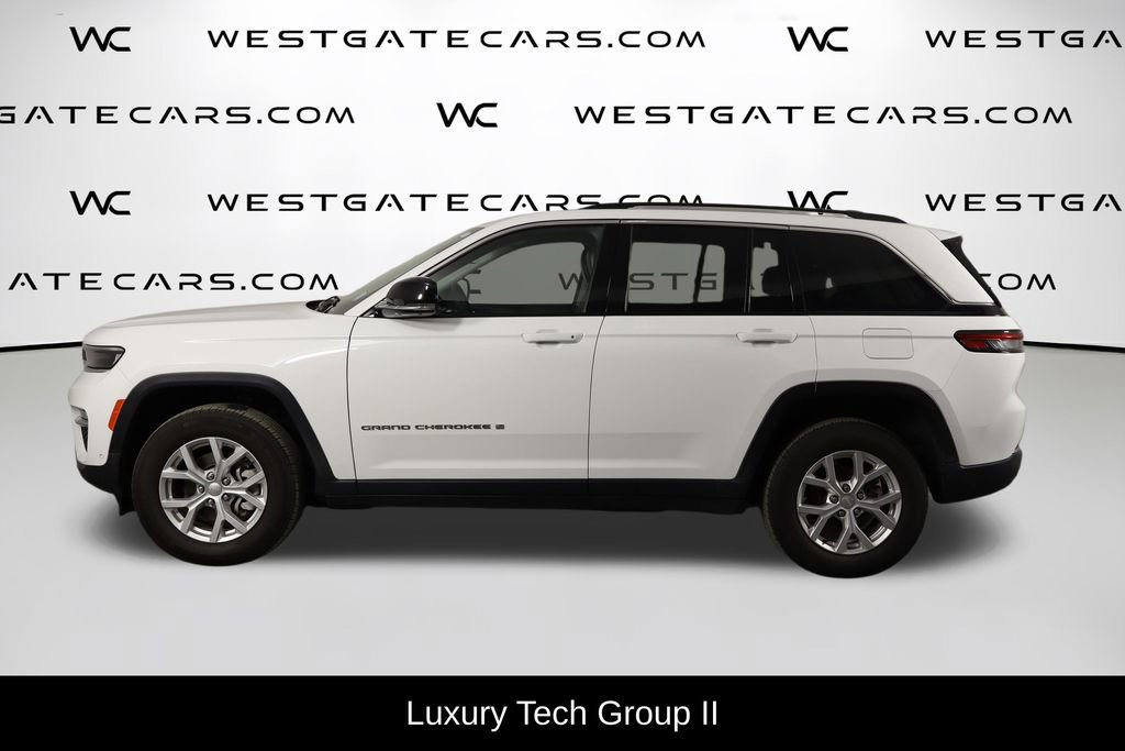 Used 2023 Jeep Grand Cherokee Limited w/ Luxury Tech Group II AWD/4WD image 5