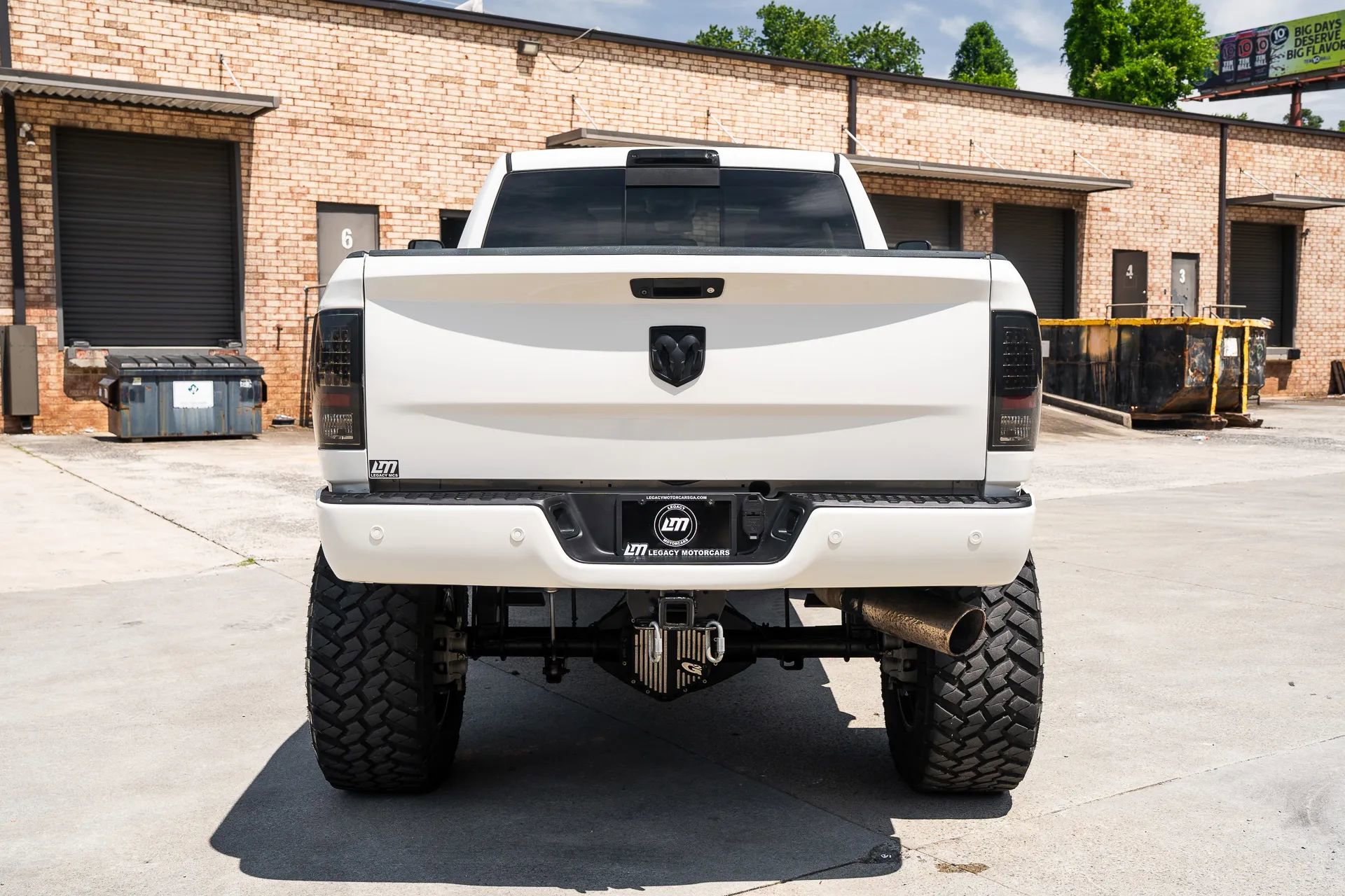 Used 2016 RAM 3500 Laramie w/ Sport Appearance Group AWD/4WD image 10