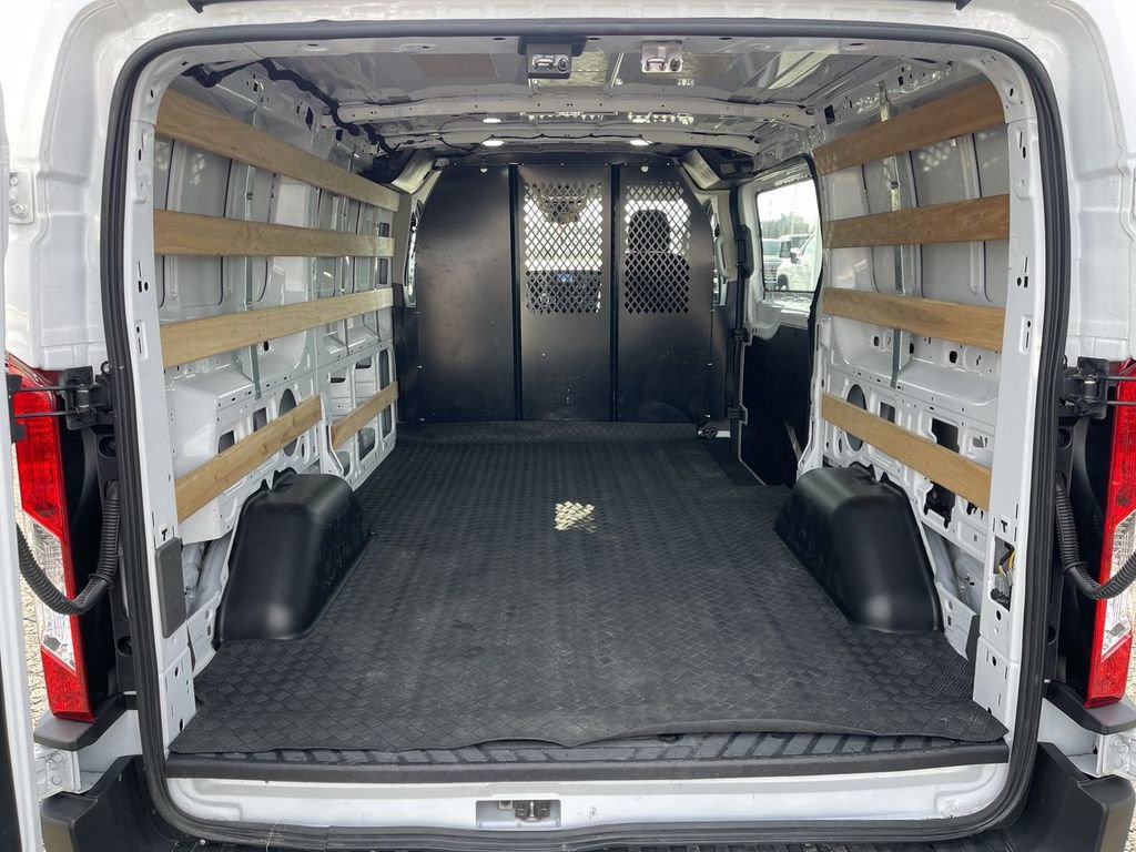 Used 2024 Ford Transit 250 Low Roof w/ Exterior Upgrade Package image 10