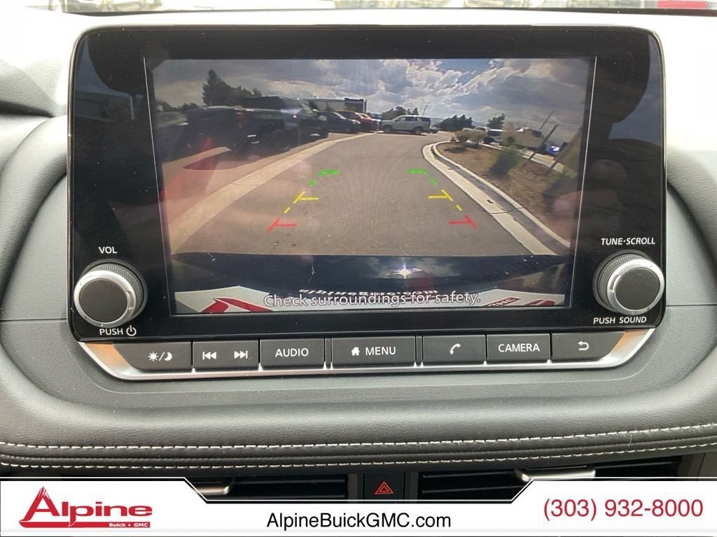 Used 2026 Nissan Rogue SV FWD image 16