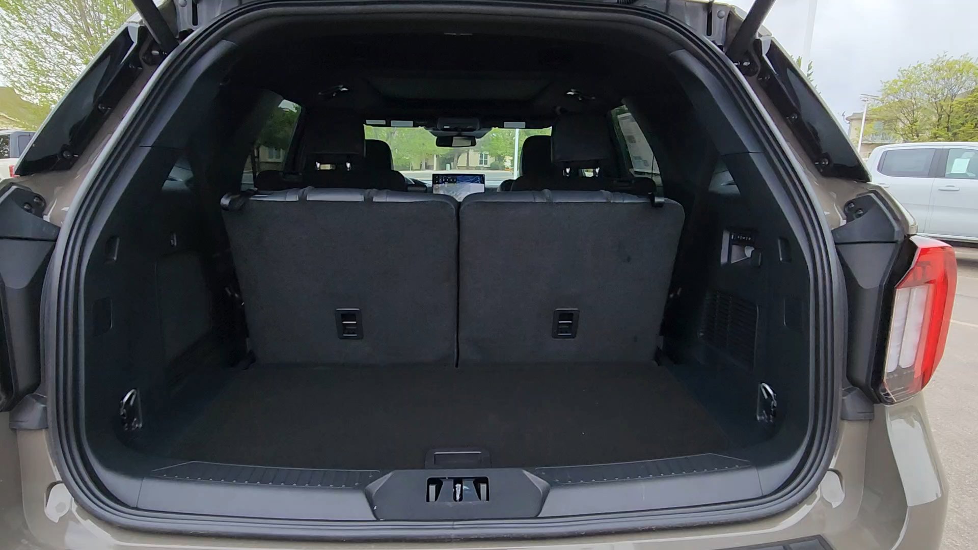 New 2026 Ford Explorer Tremor AWD/4WD image 39