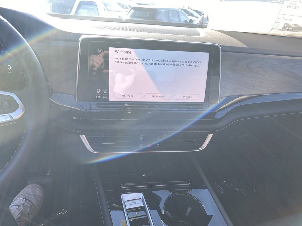 New 2026 Volkswagen Atlas SE image 8