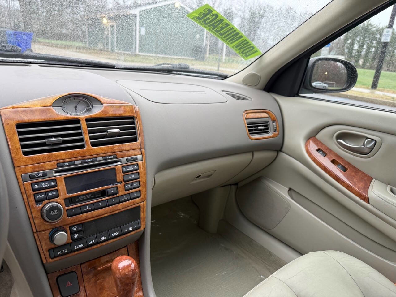 Used 2003 INFINITI I35 w/ Sunroof & Sunshade Pkg image 11