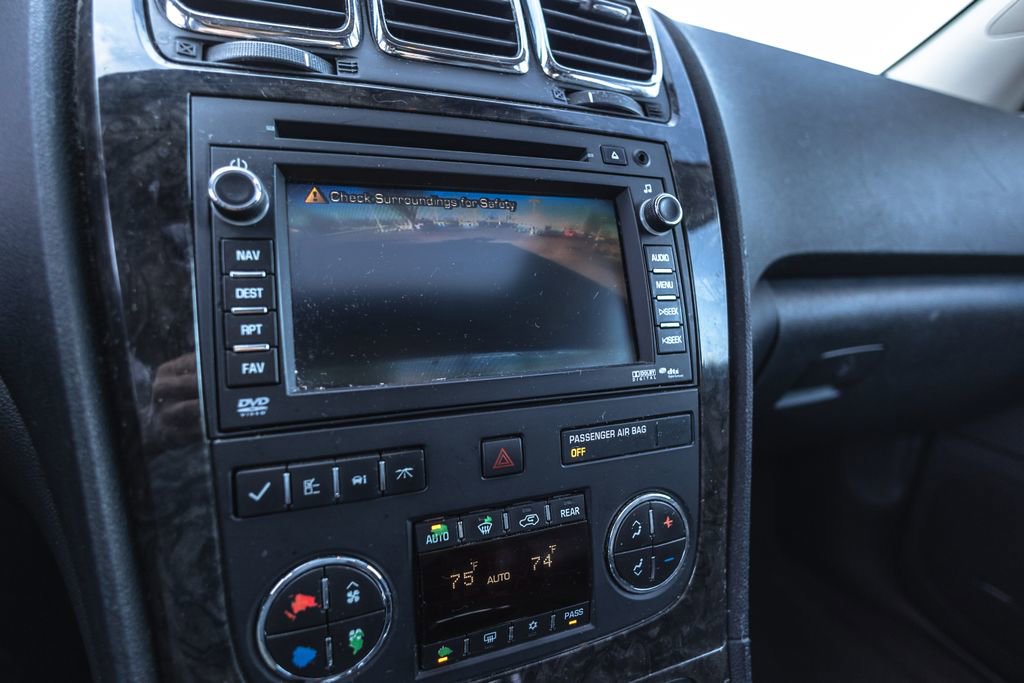 Used 2011 GMC Acadia Denali image 8