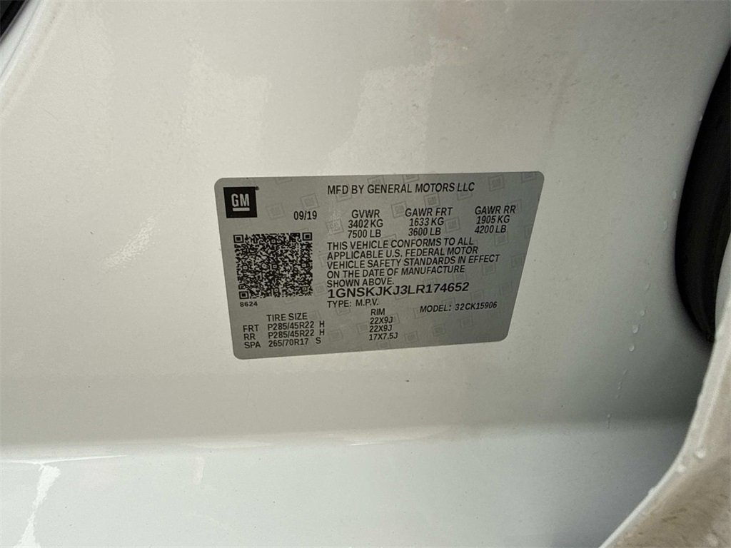 Used 2020 Chevrolet Suburban Premier image 38