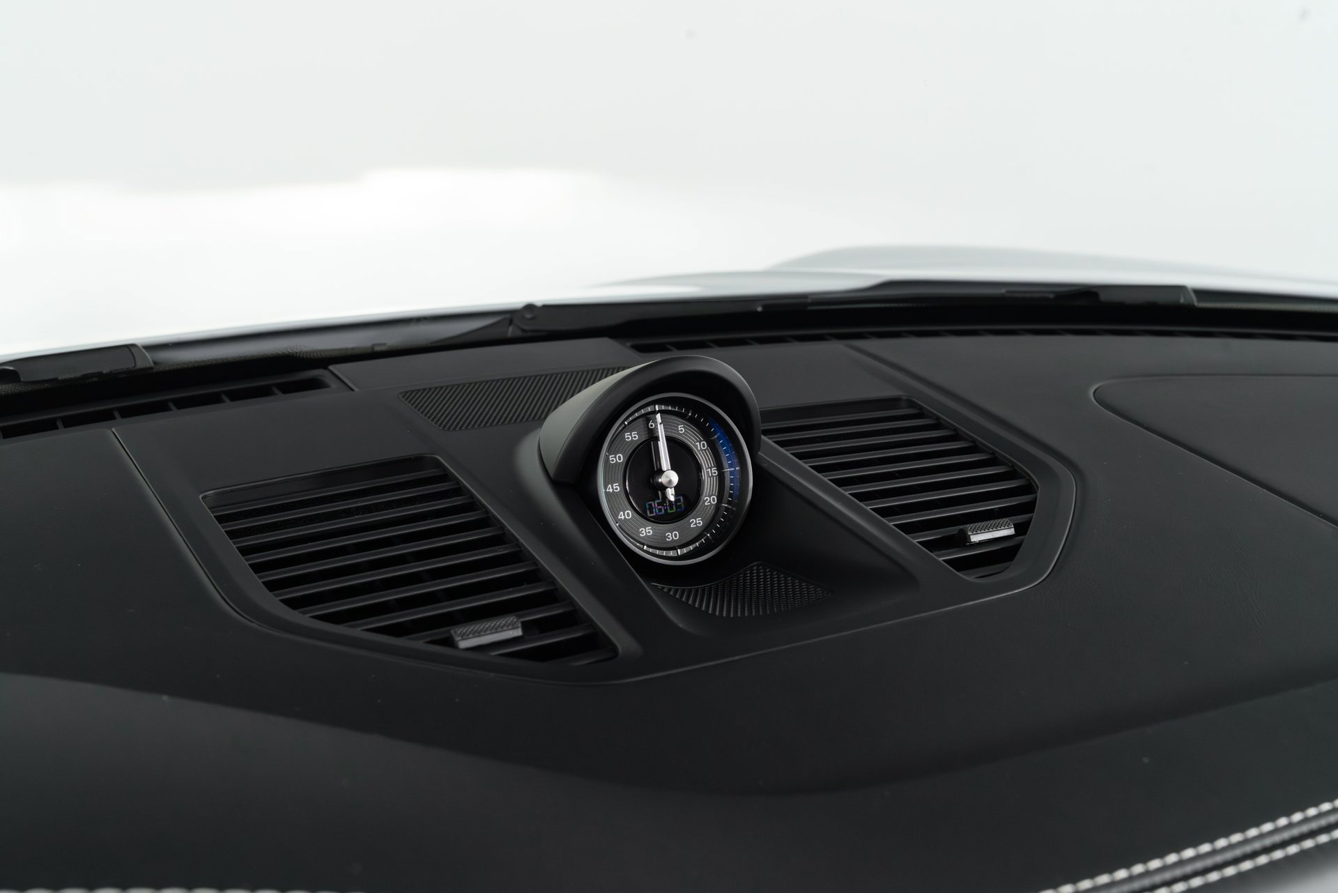 Used 2024 Porsche 911 Carrera 4S image 42