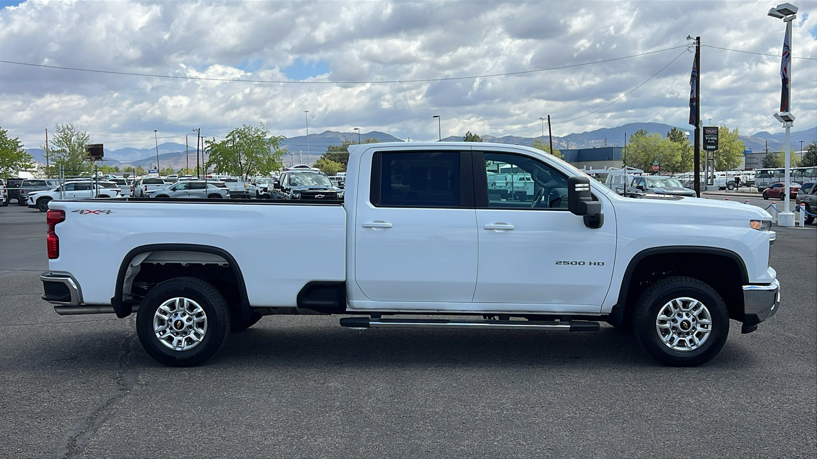 Certified 2025 Chevrolet Silverado 2500 LT w/ Convenience Package AWD/4WD image 4