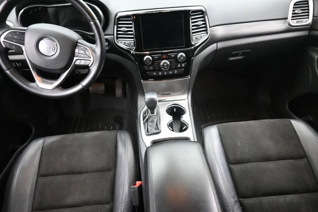 Used 2019 Jeep Grand Cherokee Altitude AWD/4WD image 13
