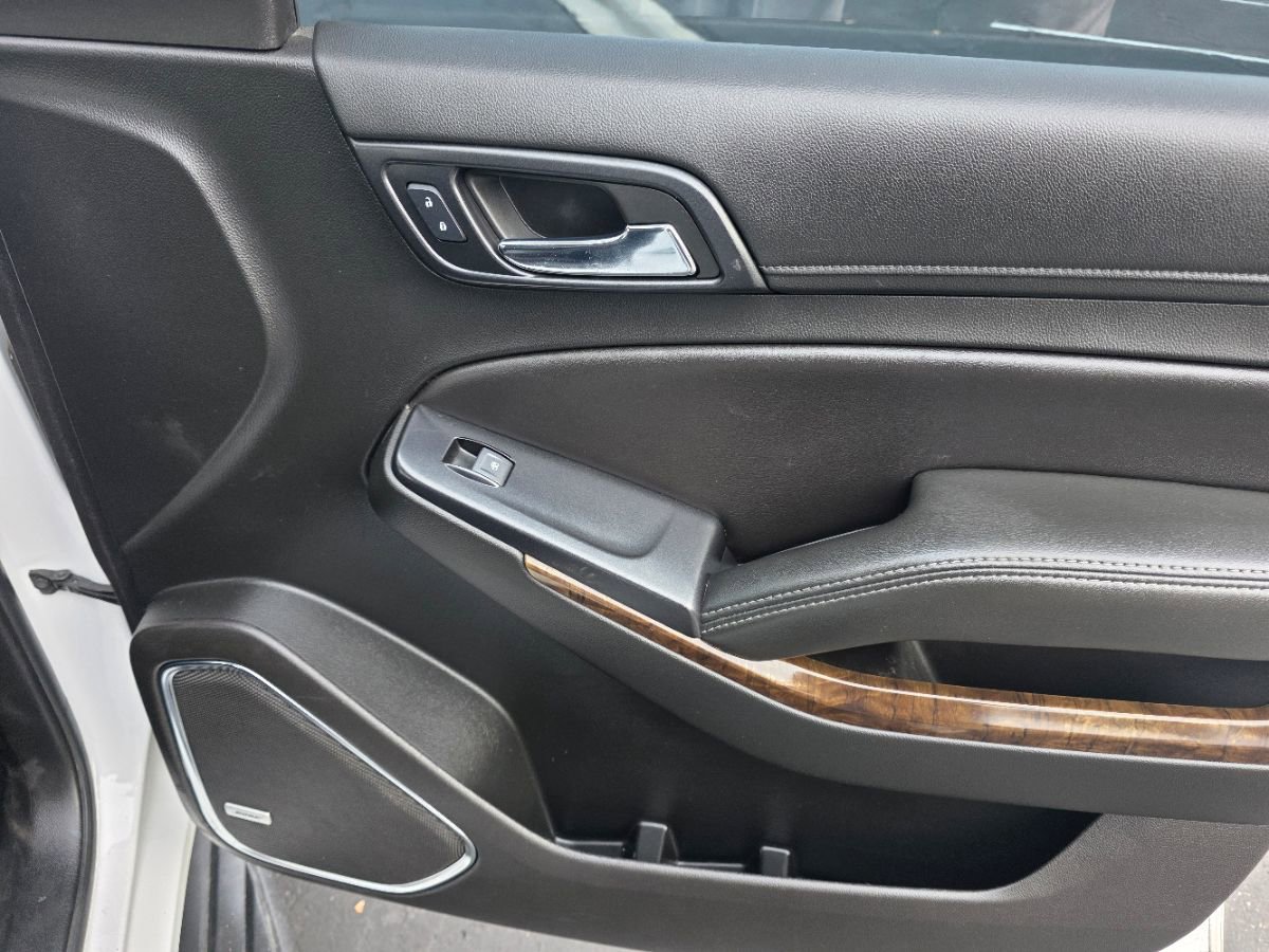 Used 2018 Chevrolet Tahoe LT image 30