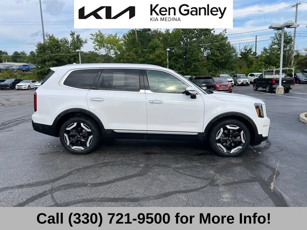 Certified 2024 Kia Telluride S w/ S Sunroof Package AWD/4WD image 8