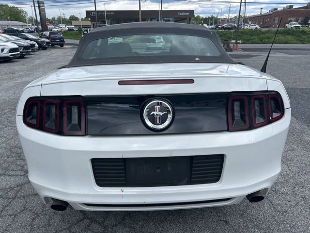 Used 2014 Ford Mustang Convertible RWD image 5