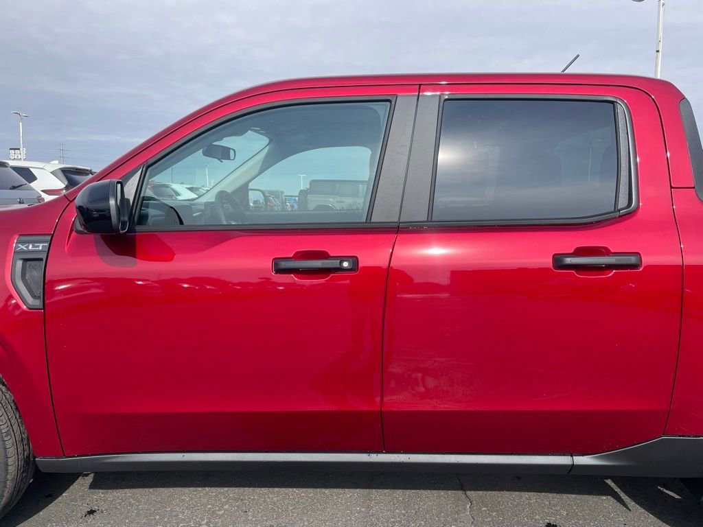 New 2026 Ford Maverick XLT w/ XLT Luxury Package image 38