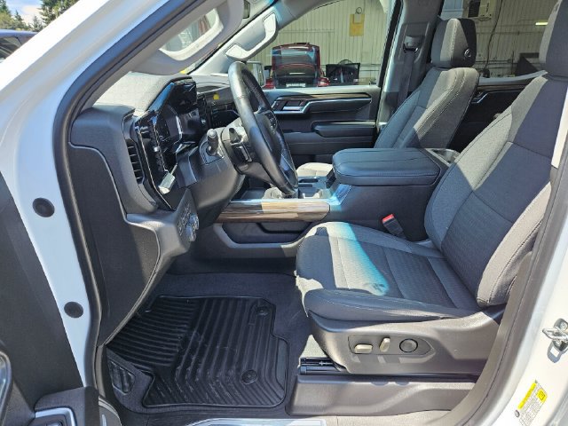 Used 2024 Chevrolet Silverado 1500 RST w/ True North Edition Plus AWD/4WD image 23