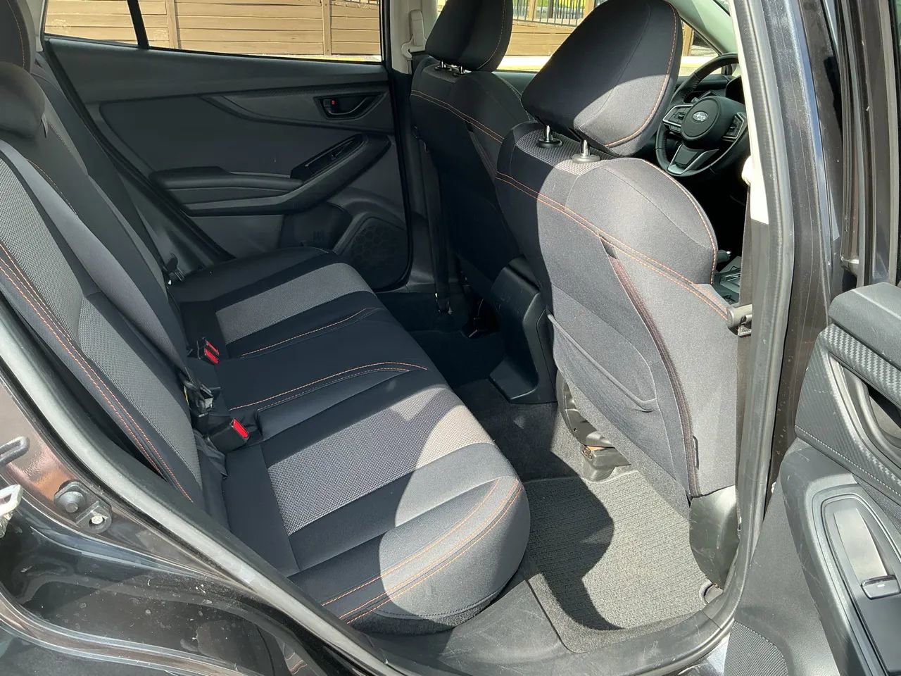 Used 2018 Subaru Crosstrek 2.0i Premium w/ Eyesight System image 18