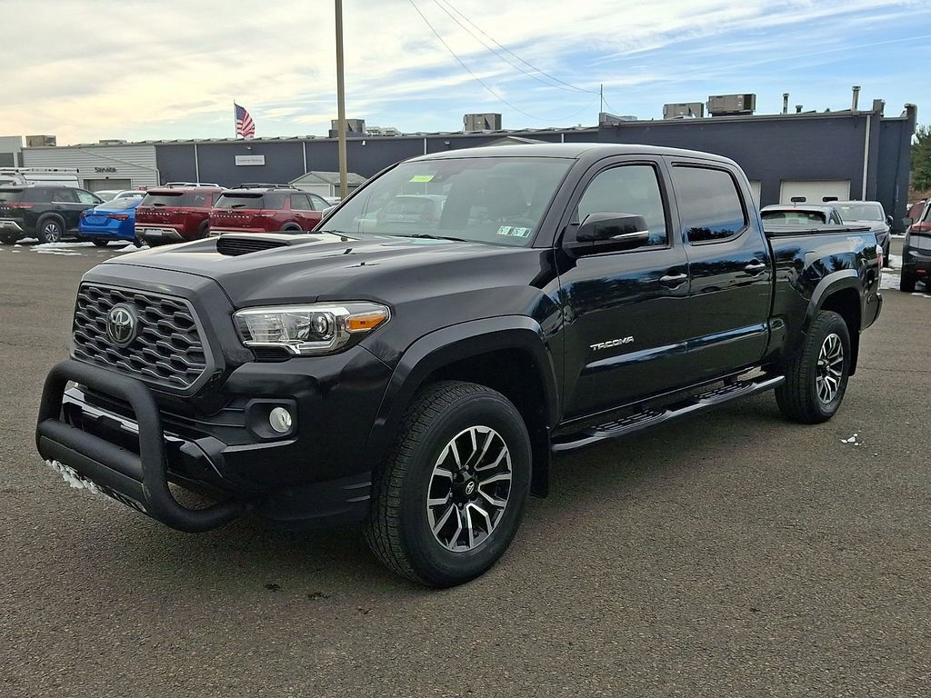 Used 2021 Toyota Tacoma TRD Sport image 3