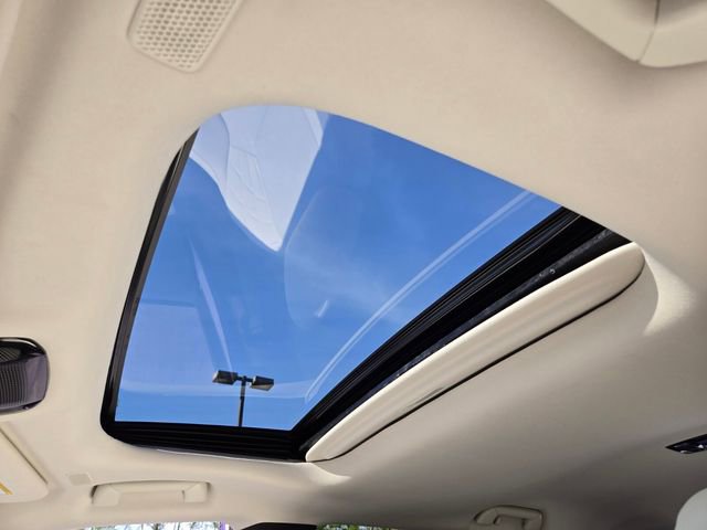 Used 2024 Lexus RX 350h w/ Accessory Package (Z1) AWD/4WD image 10