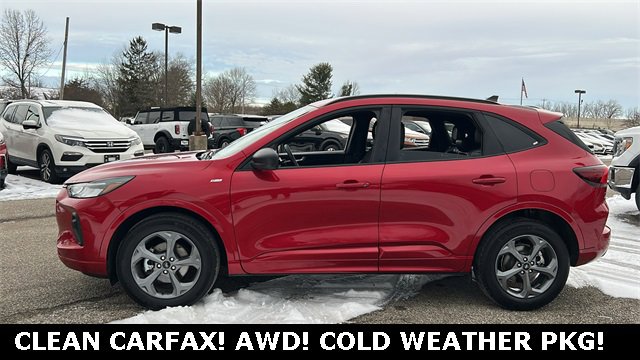 Used 2024 Ford Escape ST-Line image 3