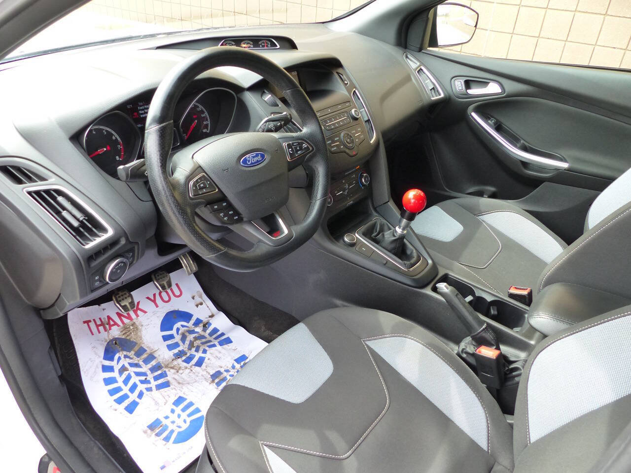 Used 2018 Ford Focus ST FWD image 17