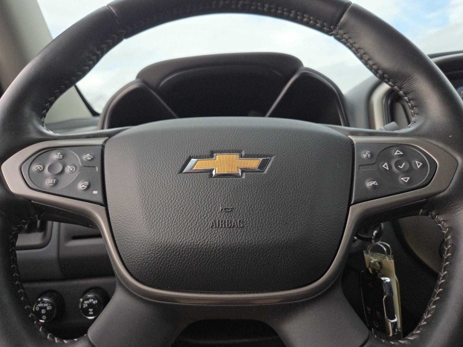 Used 2021 Chevrolet Colorado Z71 w/ Safety Package image 26