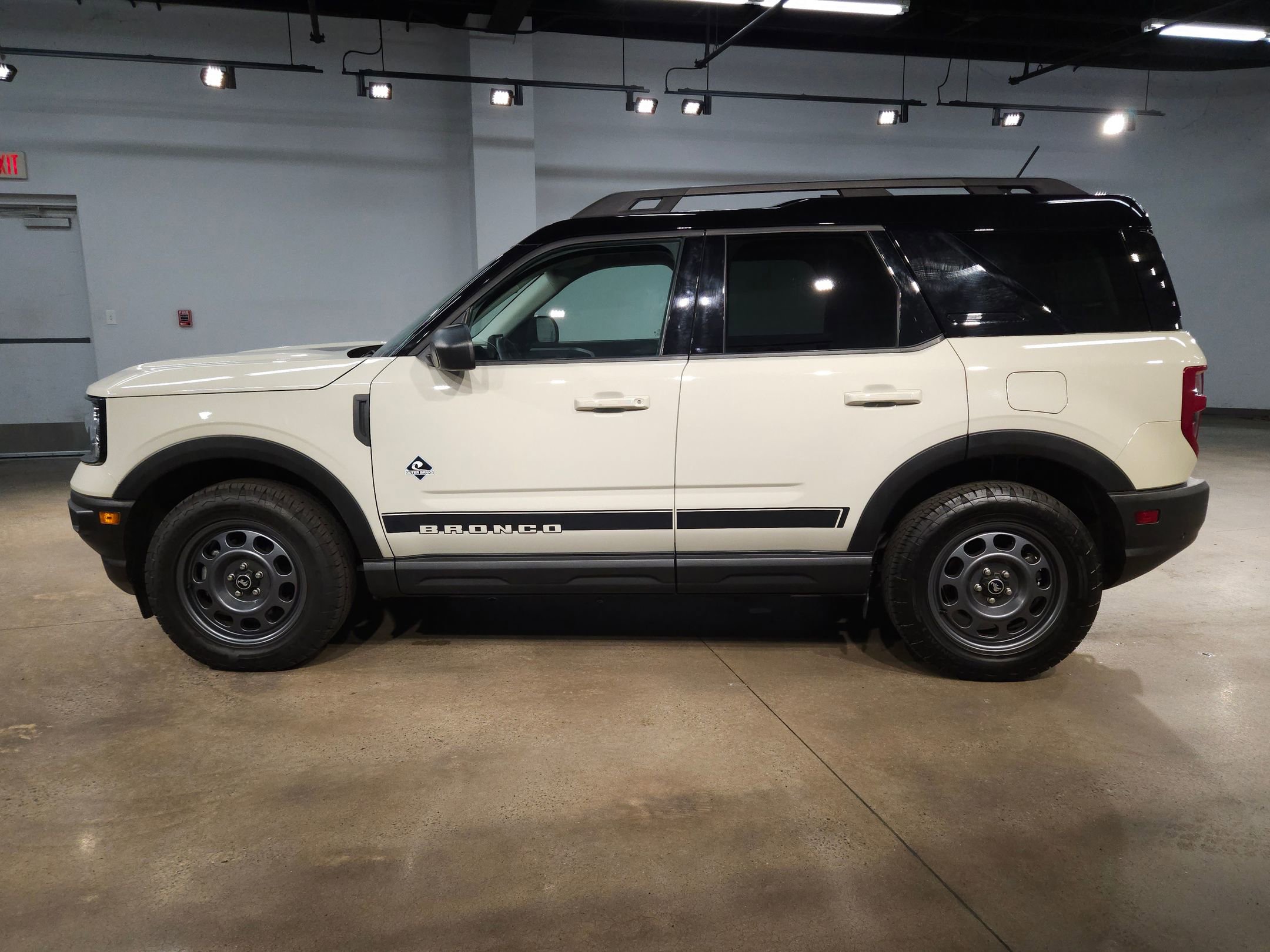 Used 2024 Ford Bronco Sport Outer Banks image 4